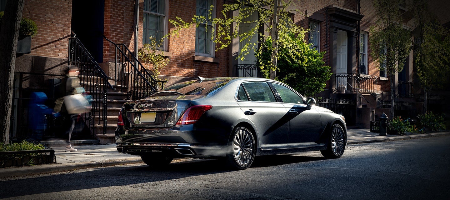 10-Year/Unlimited Miles* – Roadside Assistance