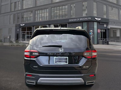 2023 Honda Pilot Elite