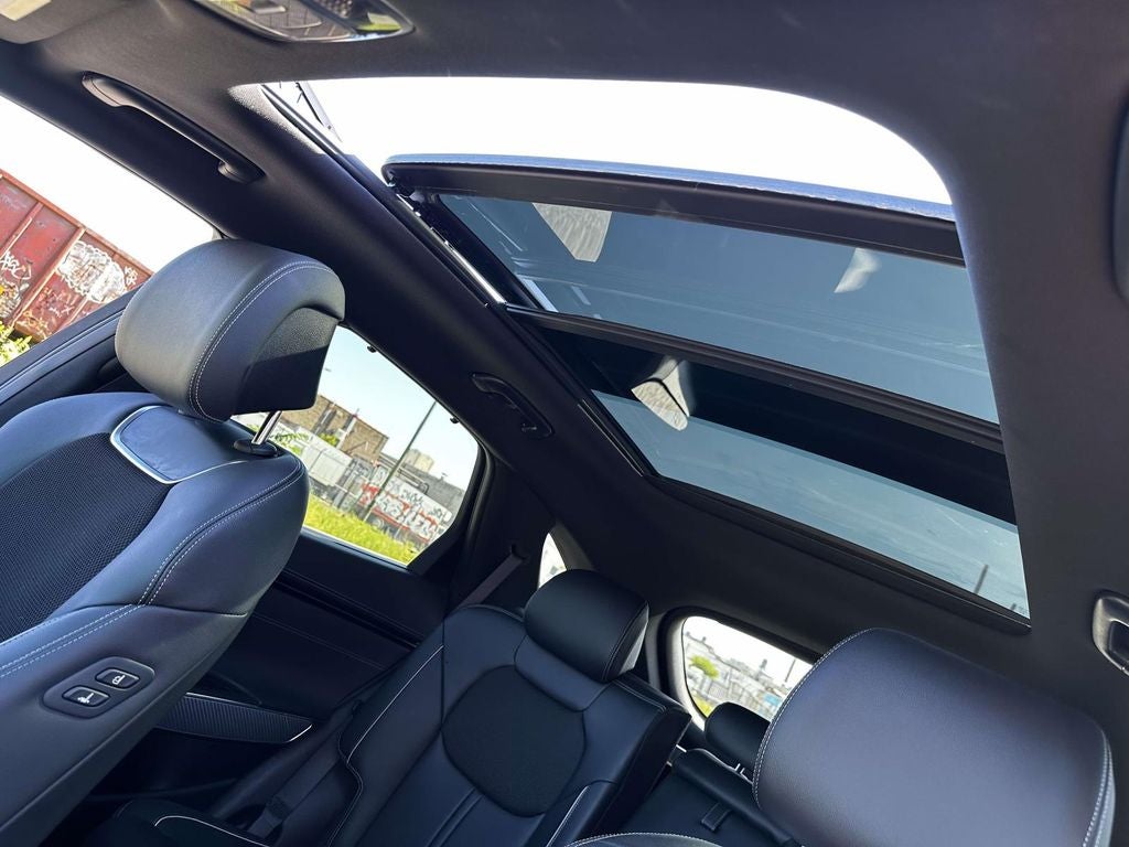 2024 Genesis GV70 2.5T