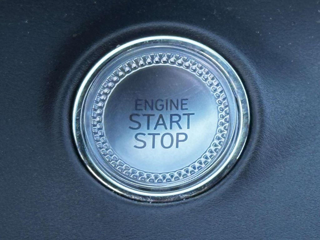 2024 Genesis GV70 2.5T