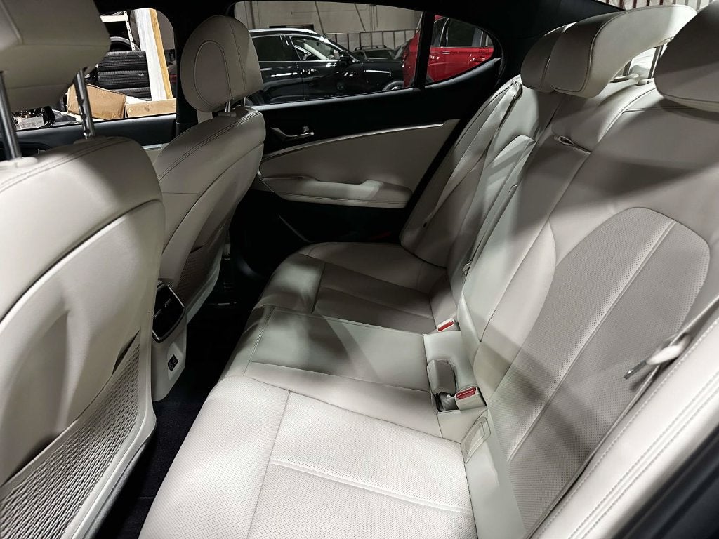 2026 Genesis G70 2.5T