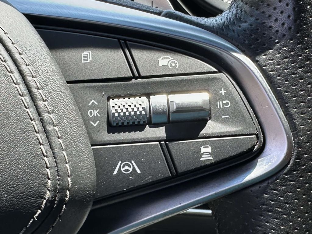 2023 Genesis GV70 2.5T