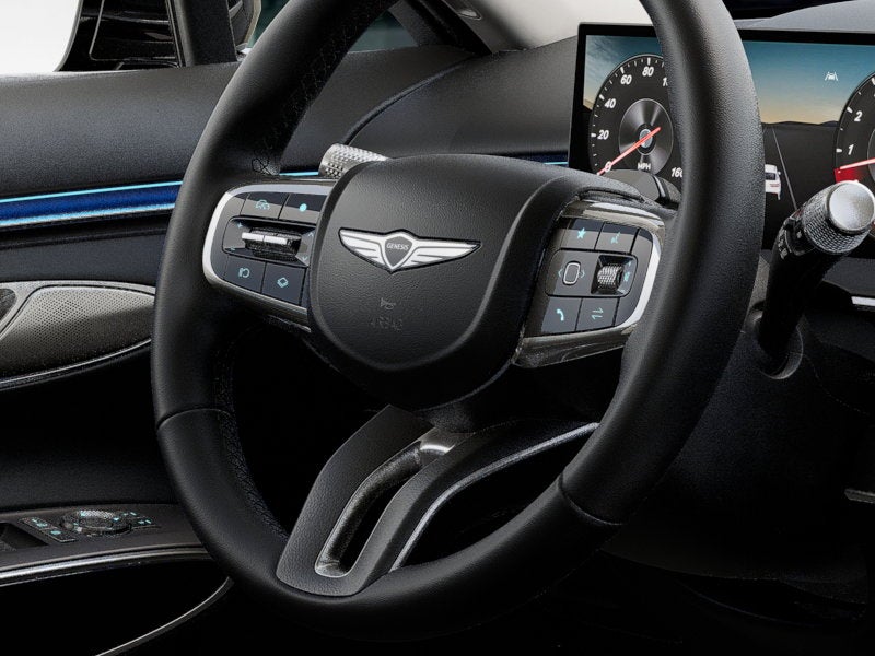 2027 Genesis GV70 Base
