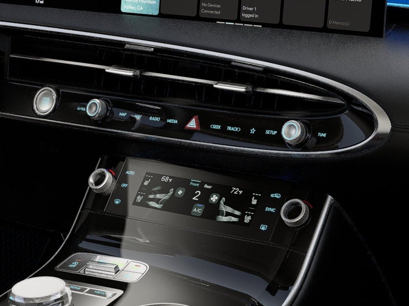 2027 Genesis GV70 Base